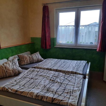 Haus Panoramablick Familie Loos Apartman Wasungen Kültér fotó